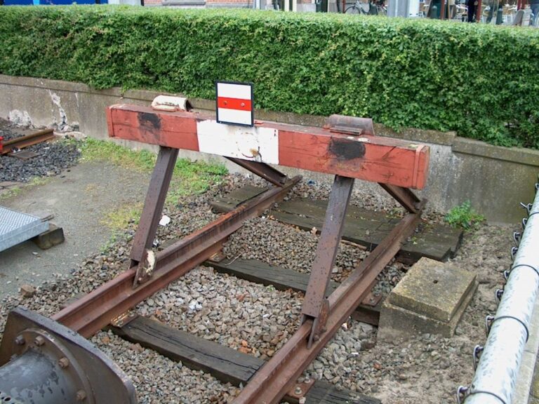 Een NS stootjuk of -juk of -buffer