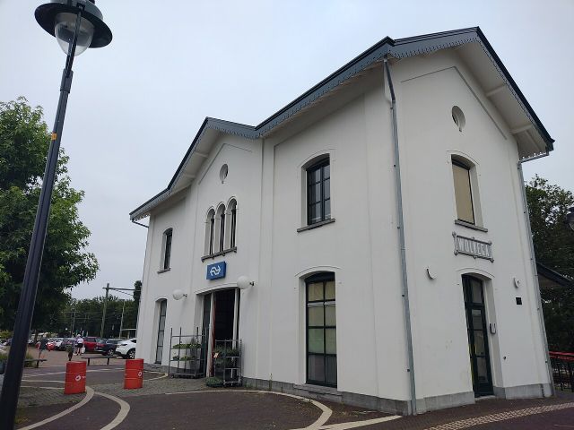 Standaardstation “vierde klasse”